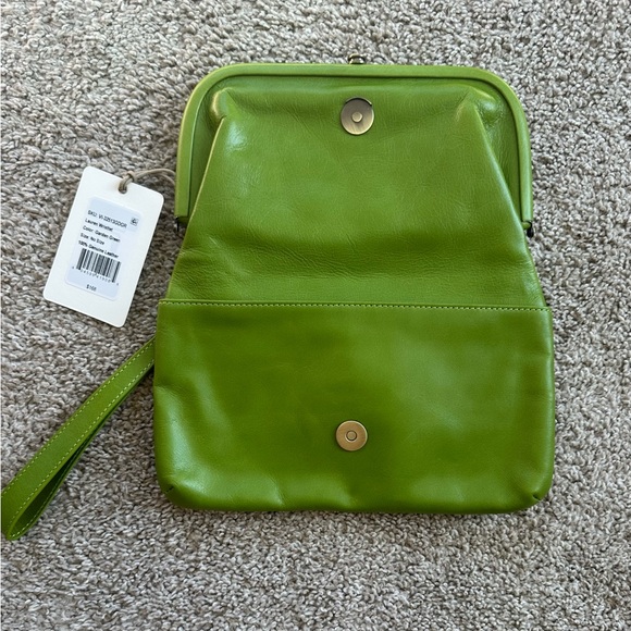 Hobo Lauren Wristlet Green Leather Women's Bag NWT - Picture 4 of 12